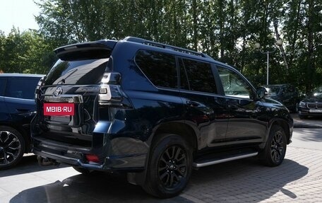 Toyota Land Cruiser Prado 150 рестайлинг 2, 2020 год, 5 100 000 рублей, 8 фотография