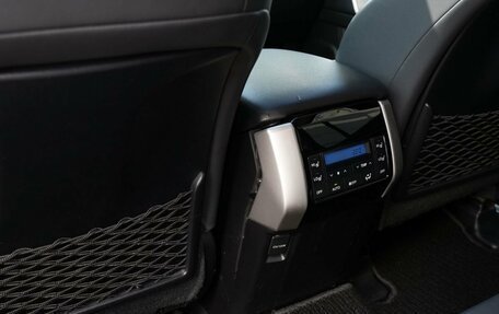 Toyota Land Cruiser Prado 150 рестайлинг 2, 2020 год, 5 100 000 рублей, 34 фотография