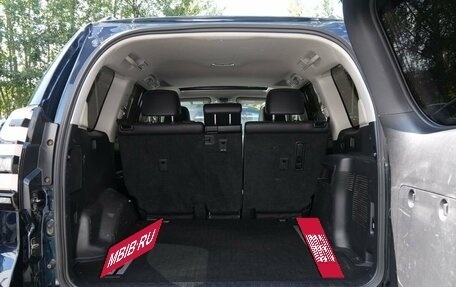 Toyota Land Cruiser Prado 150 рестайлинг 2, 2020 год, 5 100 000 рублей, 35 фотография