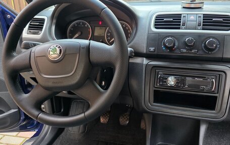Skoda Fabia II, 2009 год, 520 000 рублей, 24 фотография