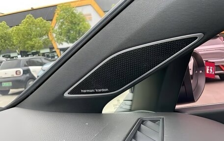 Volkswagen Golf VIII, 2023 год, 2 215 000 рублей, 13 фотография