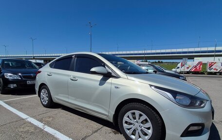 Hyundai Solaris II рестайлинг, 2017 год, 1 300 000 рублей, 2 фотография