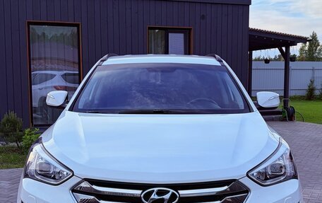 Hyundai Santa Fe III рестайлинг, 2012 год, 1 850 000 рублей, 1 фотография