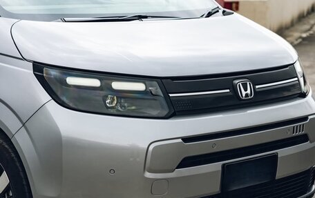 Honda Freed, 2025 год, 1 990 000 рублей, 2 фотография