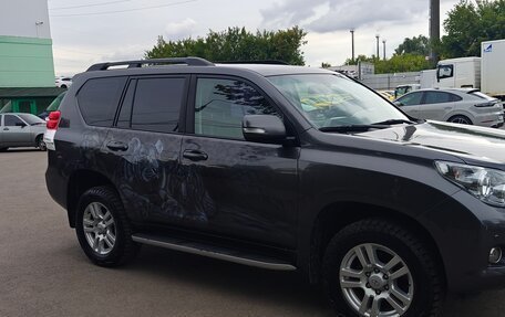 Toyota Land Cruiser Prado 150 рестайлинг 2, 2011 год, 2 500 000 рублей, 3 фотография