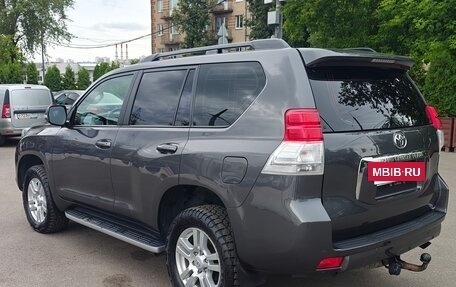 Toyota Land Cruiser Prado 150 рестайлинг 2, 2011 год, 2 500 000 рублей, 7 фотография