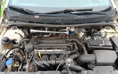 Hyundai Solaris II рестайлинг, 2013 год, 500 000 рублей, 5 фотография