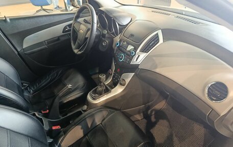 Chevrolet Cruze II, 2015 год, 699 000 рублей, 8 фотография