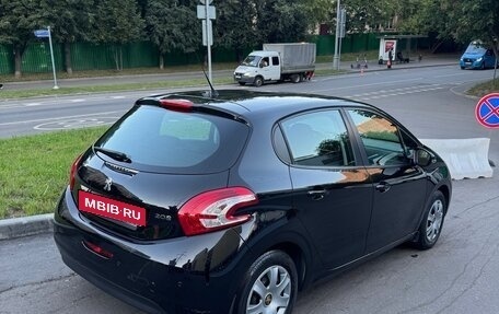 Peugeot 208 II, 2013 год, 670 000 рублей, 5 фотография