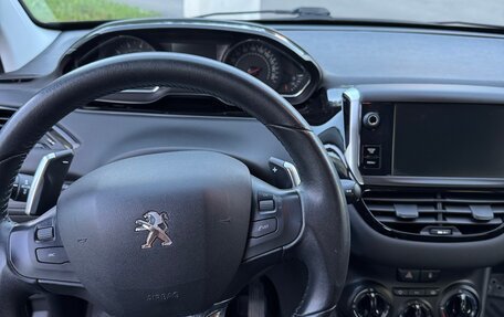 Peugeot 208 II, 2013 год, 670 000 рублей, 10 фотография