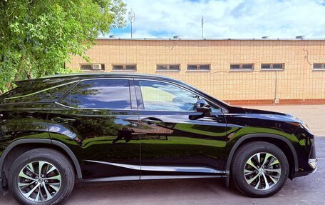 Lexus RX IV рестайлинг, 2019 год, 4 800 000 рублей, 9 фотография