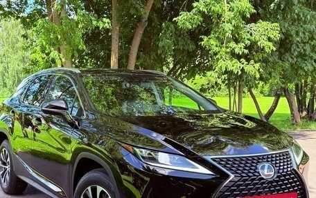 Lexus RX IV рестайлинг, 2019 год, 4 800 000 рублей, 10 фотография