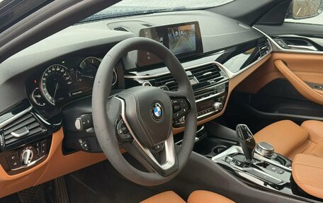 BMW 5 серия, 2017 год, 3 595 000 рублей, 18 фотография