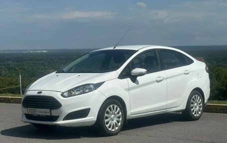 Ford Fiesta, 2016 год, 850 000 рублей, 2 фотография