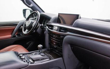 Lexus LX III, 2017 год, 7 620 000 рублей, 11 фотография