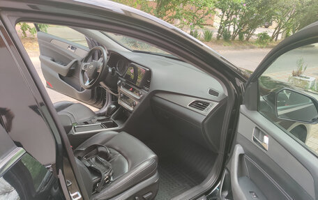 Hyundai Sonata VII, 2019 год, 2 020 000 рублей, 12 фотография