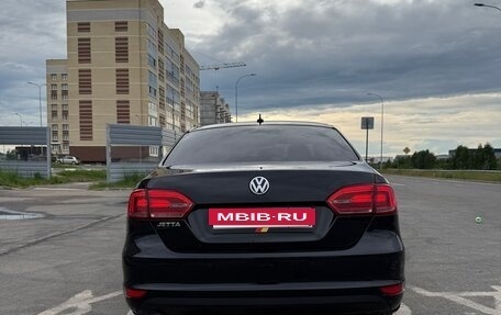 Volkswagen Jetta VI, 2014 год, 1 060 000 рублей, 2 фотография