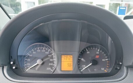 Mercedes-Benz Vito, 2013 год, 2 100 000 рублей, 20 фотография