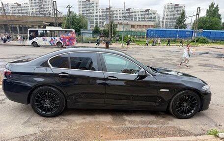 BMW 5 серия, 2015 год, 1 500 000 рублей, 6 фотография