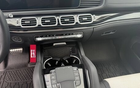 Mercedes-Benz GLE, 2024 год, 9 000 000 рублей, 19 фотография