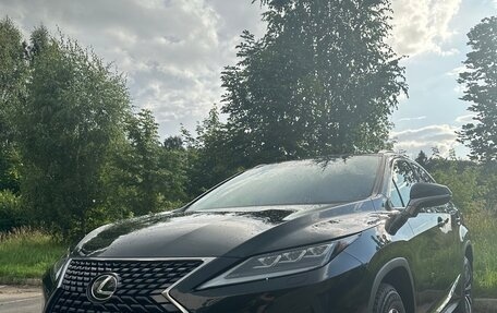 Lexus RX IV рестайлинг, 2021 год, 5 530 000 рублей, 3 фотография