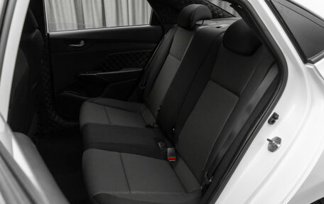 Hyundai Solaris II рестайлинг, 2019 год, 1 000 000 рублей, 12 фотография