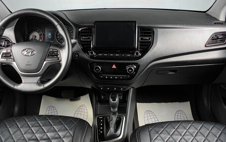 Hyundai Solaris II рестайлинг, 2021 год, 1 829 000 рублей, 13 фотография