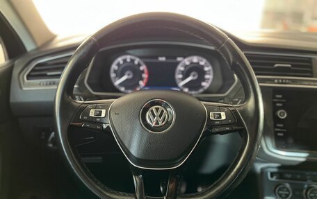 Volkswagen Tiguan II, 2018 год, 2 330 000 рублей, 10 фотография