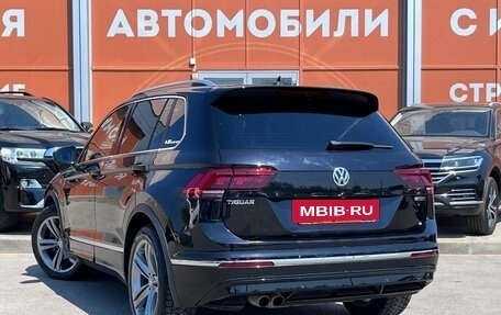 Volkswagen Tiguan II, 2018 год, 2 330 000 рублей, 7 фотография