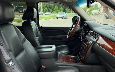 Chevrolet Tahoe III, 2012 год, 2 200 000 рублей, 14 фотография
