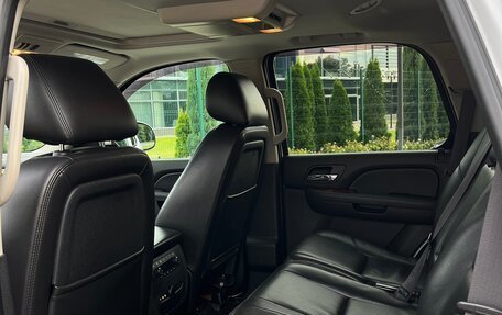 Chevrolet Tahoe III, 2012 год, 2 200 000 рублей, 10 фотография