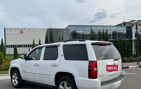 Chevrolet Tahoe III, 2012 год, 2 200 000 рублей, 4 фотография