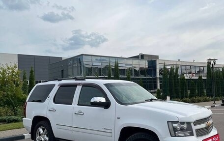 Chevrolet Tahoe III, 2012 год, 2 200 000 рублей, 5 фотография