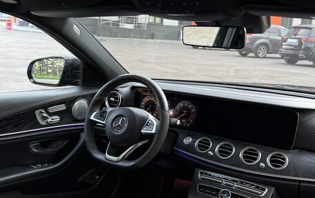 Mercedes-Benz E-Класс, 2016 год, 3 690 000 рублей, 11 фотография