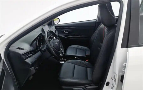 Toyota Yaris XP150 рестайлинг, 2021 год, 1 280 006 рублей, 7 фотография