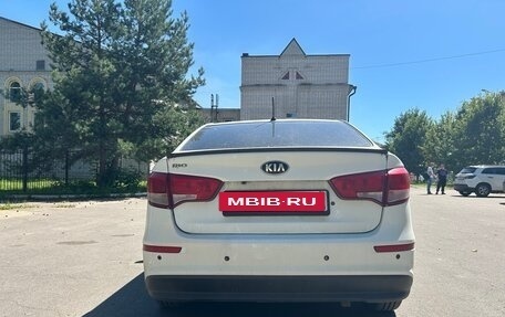 KIA Rio III рестайлинг, 2013 год, 550 000 рублей, 5 фотография