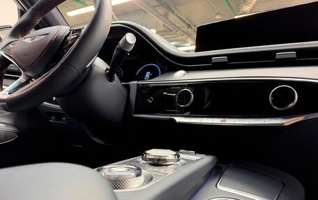 Genesis GV70, 2021 год, 5 000 000 рублей, 9 фотография