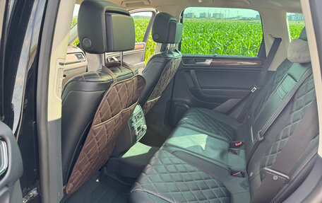 Volkswagen Touareg III, 2017 год, 3 900 000 рублей, 22 фотография