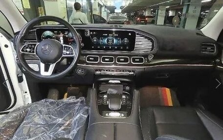 Mercedes-Benz GLE, 2023 год, 7 270 000 рублей, 12 фотография
