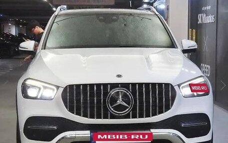 Mercedes-Benz GLE, 2023 год, 7 270 000 рублей, 2 фотография
