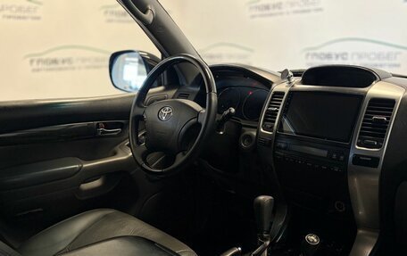 Toyota Land Cruiser Prado 120 рестайлинг, 2008 год, 1 800 000 рублей, 37 фотография