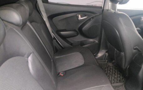 Hyundai ix35 I рестайлинг, 2013 год, 1 200 000 рублей, 20 фотография