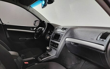 Skoda Octavia, 2011 год, 810 000 рублей, 13 фотография