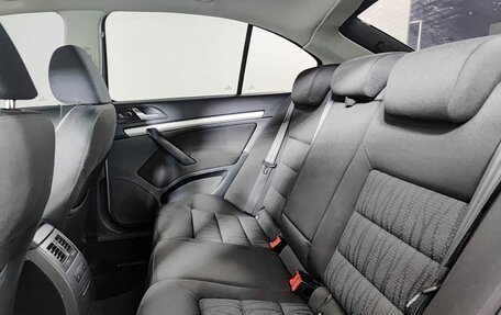 Skoda Octavia, 2011 год, 810 000 рублей, 15 фотография
