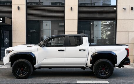 Toyota Tacoma, 2025 год, 11 290 000 рублей, 8 фотография
