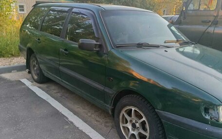 Volkswagen Passat B4, 1996 год, 165 000 рублей, 2 фотография