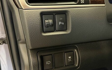 Toyota Camry, 2016 год, 1 730 000 рублей, 17 фотография