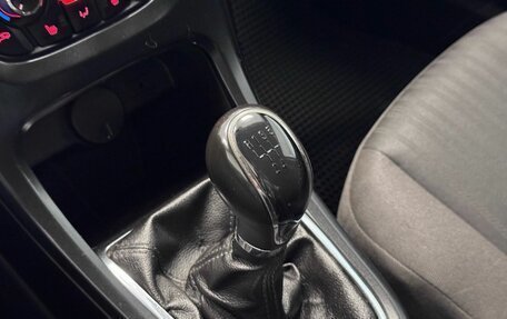 Opel Astra J, 2011 год, 500 000 рублей, 17 фотография