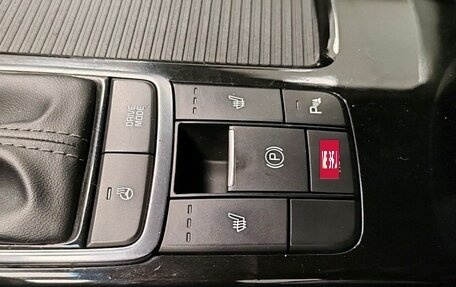 KIA Optima IV, 2017 год, 1 825 000 рублей, 24 фотография