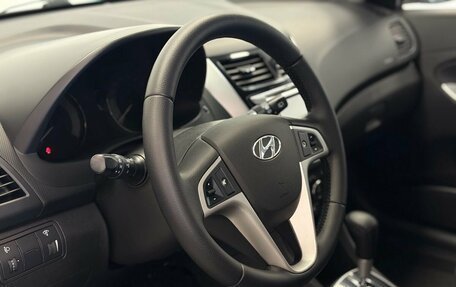 Hyundai Solaris II рестайлинг, 2013 год, 999 000 рублей, 13 фотография